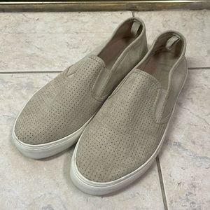 Gap slip on sneakers, like new! Size 8